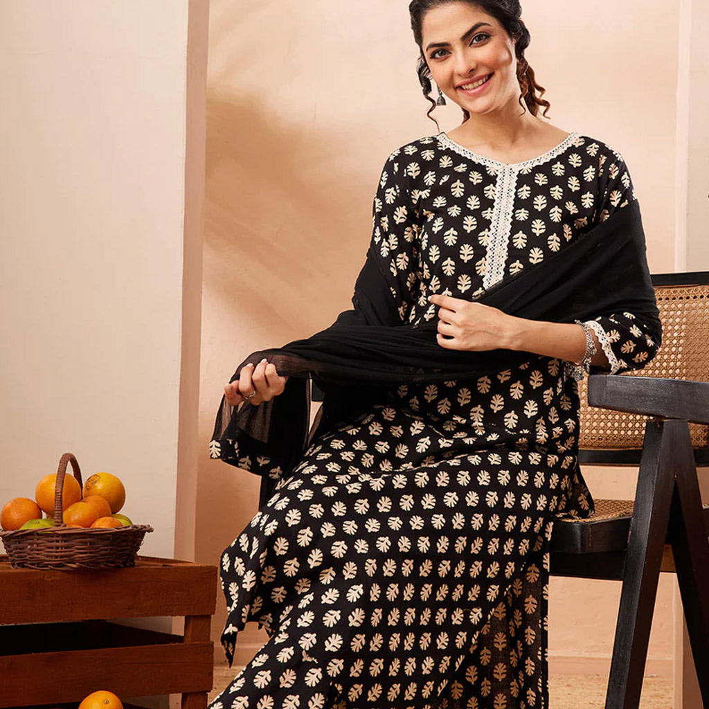 Black Pure Cotton Floral Printed Straight Kurta Set